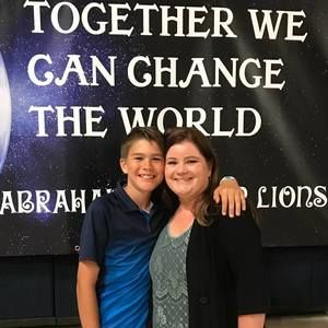 Meet your Posher, Carrie